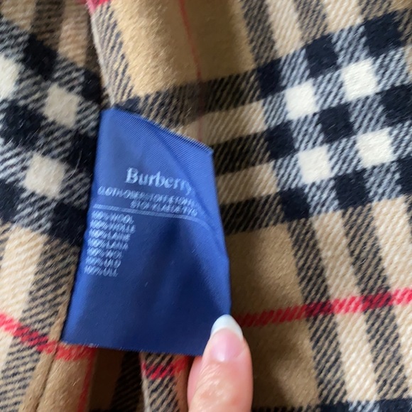 Burberry’s “Burberry” Trench Coat 🧥 - Picture 10 of 15